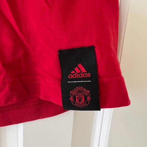 ⭐️ Manchester United T-Shirt - Picture 3 of 5